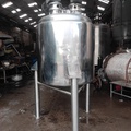 Tanque com misturador em aço inox 316L, 1.000 litros