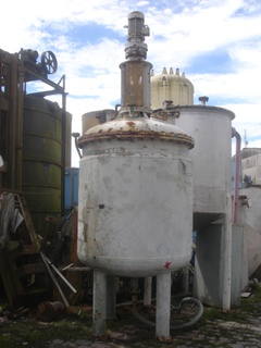 Reator em aço carbono, 2.570 litros