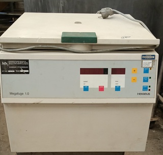 CENTRIFUGA DE LABORATORIO