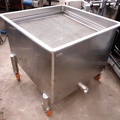 Caixa em aço inox, 300 litros