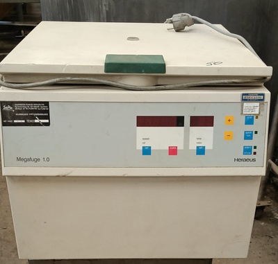 CENTRIFUGA DE LABORATORIO