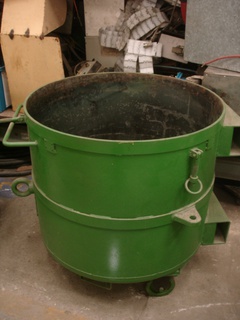 Tacho em aço carbono, 400 litros