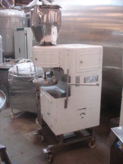 Enchedora de Bisnaga em aço inox