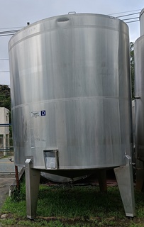 TANQUE MISTURADOR EM AÇO INOX 304 , CAP 10.000ltrs