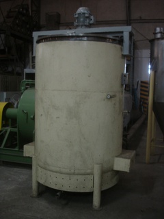 Tanque Misturador em aço inox, 2.100 litros