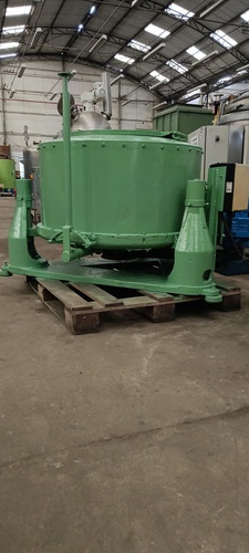 CENTRIFUGA DE CESTO EM AÇO CARBONO, CAP 220 LITROS