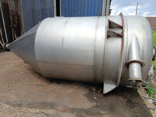 CICLONE EM AÇO INOX 304, CAPACIDADE 4.000 LITROS