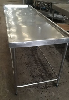 Mesa em aço inox