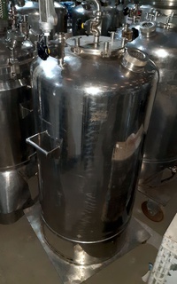 Tanque em aço inox 316, 300 litros