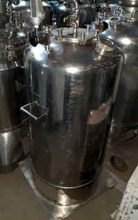 Tanque em aço inox 316, 300 litros