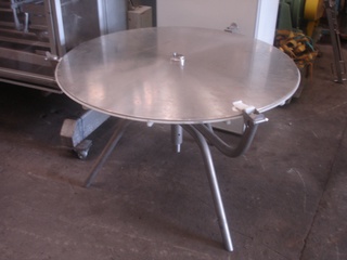 Mesa Acumuladora em aço inox