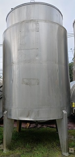 TANQUE COM MISTURADOR EM AÇO INOX 304, CAP. 12.000ltrs