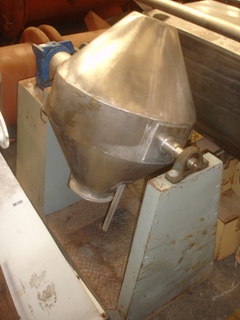 Misturador Duplo Cone em aço inox, 150 litros