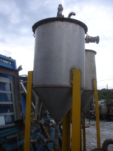 Tanque em aço inox, 140 litros