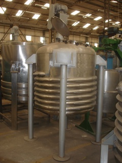 Reator em aço inox, 1.330 litros