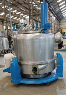 CENTRIFUGA EM AÇO INOX, CAPACIDADE 840 LITROS