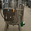 TANQUE EM AÇO INOX 316, CAP 256 LITROS