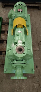BOMBA CENTRIFUGA EM AÇO CARBONO